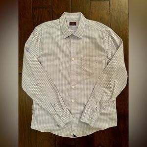 UNTUCKit Performance Slim Fit, Men’s Large, Long Sleeve Button down